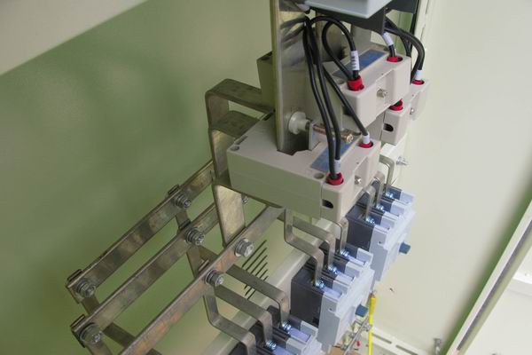 滨州配电柜-应急照明配电柜使用对工作人员的具